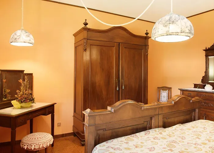 Glicine Apartmán Cisterna dʼAsti