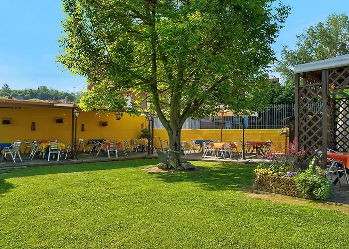 Glicine Apartmán Cisterna dʼAsti