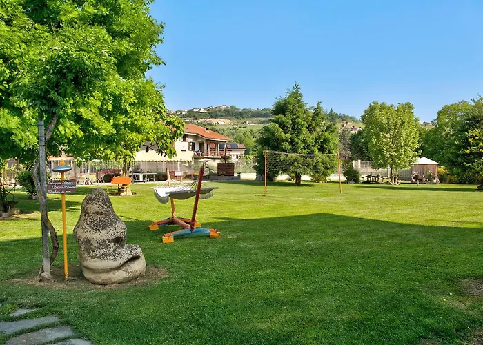 Glicine Apartmán Cisterna dʼAsti